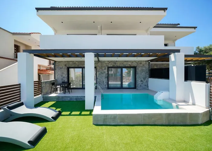 5 By Gd Limenas (Thasos)